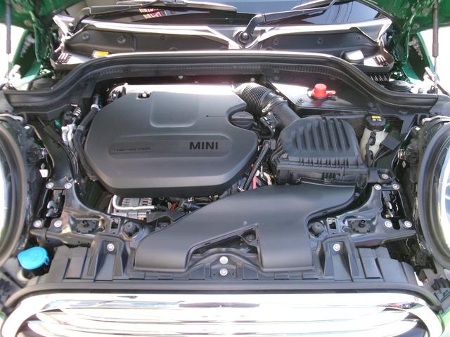 ＭＩＮＩ クーパーＤ　ワンオーナー　クリーンディーゼルターボ　純正ナビオ　ブルトゥースオーディオ　バックカメラ　前後パークセンサー　ＬＥＤライト＆ＦＯＧライト　ユニオンジャックテールライト　前後ドライブレコーダー（61枚目）