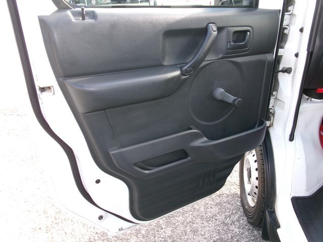 キャリイトラック ＫＣエアコン・パワステ　４ＷＤ（27枚目）