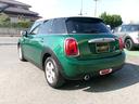 ＭＩＮＩ クーパーＤ　ワンオーナー　クリーンディーゼルターボ　純正ナビオ　ブルトゥースオーディオ　バックカメラ　前後パークセンサー　ＬＥＤライト＆ＦＯＧライト　ユニオンジャックテールライト　前後ドライブレコーダー（7枚目）