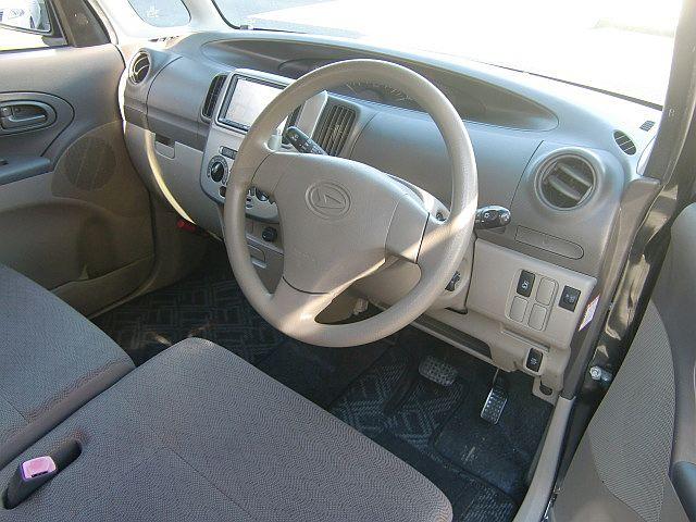 タント Ｘ　片側電動スライドドア　カロッツェリアＨＤＤナビ　地デジＴＶ（6枚目）