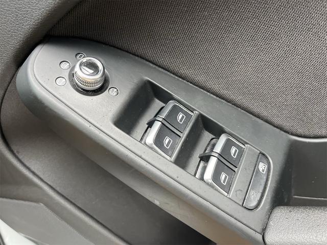 ２．０ＴＦＳＩ　ナビ　テレビ　Ｂｌｕｅｔｏｏｔｈ接続可能　バックカメラ　ＥＴＣ　プッシュスタート　スマートキー　キーレスエントリー　パワーシート　盗難防止システム　パワーウィンドウ　パワーステアリング(6枚目)