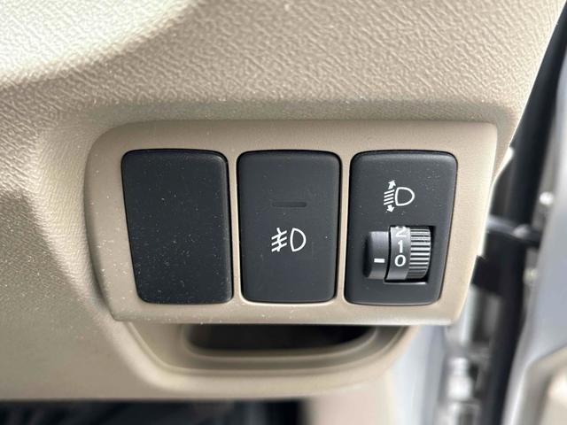 ライフ C特別仕様車 コンフォートスペシャル ドライブレコーダー ETC ナビ TV キーレスエントリー ベンチシート AT ABS CD DVD再生 USB 衝突安全ボディ エアコン パワーステアリング パワーウィンドウ(9枚目)