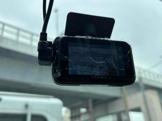 ライフ C特別仕様車 コンフォートスペシャル ドライブレコーダー ETC ナビ TV キーレスエントリー ベンチシート AT ABS CD DVD再生 USB 衝突安全ボディ エアコン パワーステアリング パワーウィンドウ(11枚目)