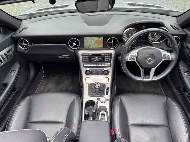 ＳＬＫ ＳＬＫ３５０ブルーエフィシェンシー　オープンカー　ドライブレコーダー　ＥＴＣ　ナビ　ＴＶ　クリアランスソナー　オートクルーズコントロール　オートライト　ＨＩＤ　ＡＴ　スマートキー　電動格納ミラー　シートヒーター　アルミホイール（2枚目）