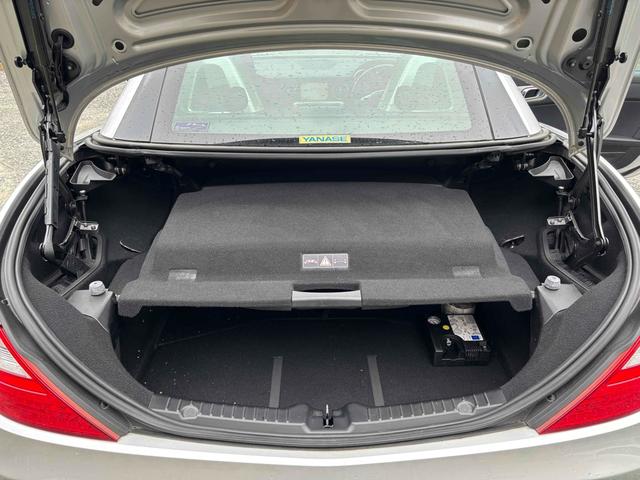 ＳＬＫ ＳＬＫ３５０ブルーエフィシェンシー　オープンカー　ドライブレコーダー　ＥＴＣ　ナビ　ＴＶ　クリアランスソナー　オートクルーズコントロール　オートライト　ＨＩＤ　ＡＴ　スマートキー　電動格納ミラー　シートヒーター　アルミホイール（19枚目）