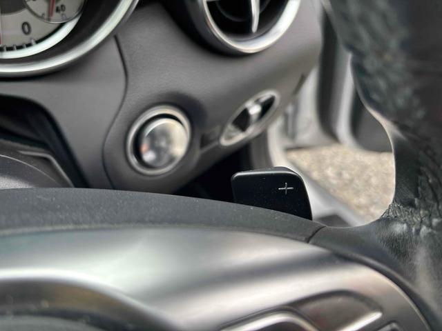 ＳＬＫ ＳＬＫ３５０ブルーエフィシェンシー　オープンカー　ドライブレコーダー　ＥＴＣ　ナビ　ＴＶ　クリアランスソナー　オートクルーズコントロール　オートライト　ＨＩＤ　ＡＴ　スマートキー　電動格納ミラー　シートヒーター　アルミホイール（33枚目）