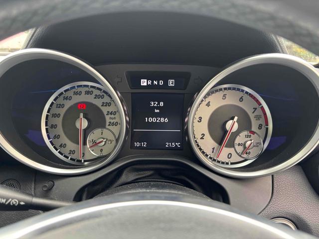 ＳＬＫ ＳＬＫ３５０ブルーエフィシェンシー　オープンカー　ドライブレコーダー　ＥＴＣ　ナビ　ＴＶ　クリアランスソナー　オートクルーズコントロール　オートライト　ＨＩＤ　ＡＴ　スマートキー　電動格納ミラー　シートヒーター　アルミホイール（35枚目）