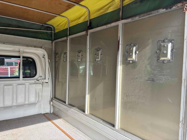 サンバートラック TB 軽トラック 幌付 5MT ETC バックカメラ エアコン 運転席エアバッグ 車検令和8年9月(36枚目)