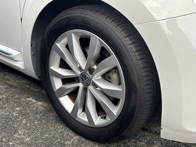 ザ・ビートル デザイン ドライブレコーダー ETC バックカメラ クリアランスソナー オートクルーズコントロール AT オートライト キーレスエントリー シートヒーター アルミホイール 盗難防止システム ABS CD(25枚目)