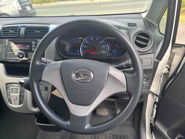 ムーヴ カスタム　Ｘ　ＳＡ　衝突被害軽減システム　オートライト　ＬＥＤヘッドランプ　スマートキー　アイドリングストップ　電動格納ミラー　ベンチシート　ＣＶＴ　盗難防止システム　ＡＢＳ　ＥＳＣ　ＣＤ　ＵＳＢ（2枚目）