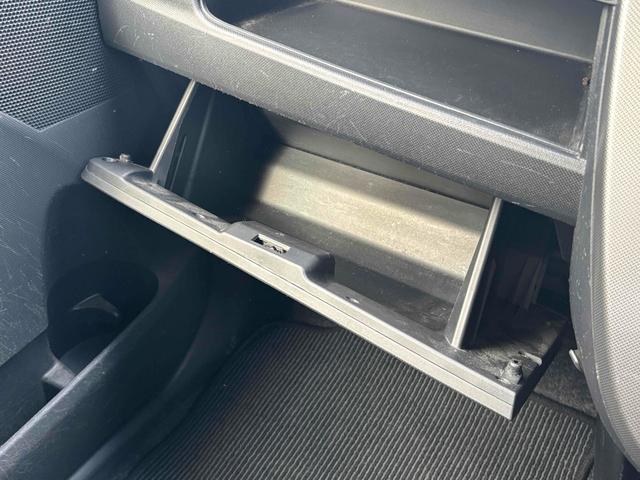 ムーヴ カスタム　Ｘ　ＳＡ　衝突被害軽減システム　オートライト　ＬＥＤヘッドランプ　スマートキー　アイドリングストップ　電動格納ミラー　ベンチシート　ＣＶＴ　盗難防止システム　ＡＢＳ　ＥＳＣ　ＣＤ　ＵＳＢ（40枚目）