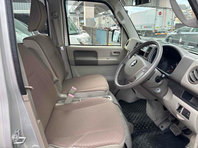 エブリイ ジョイン　ＡＴ　両側スライドドア　キーレスエントリー　盗難防止システム　ＡＢＳ　エアコン　パワーステアリング　パワーウィンドウ　運転席エアバッグ　助手席エアバッグ　ＣＤ（21枚目）