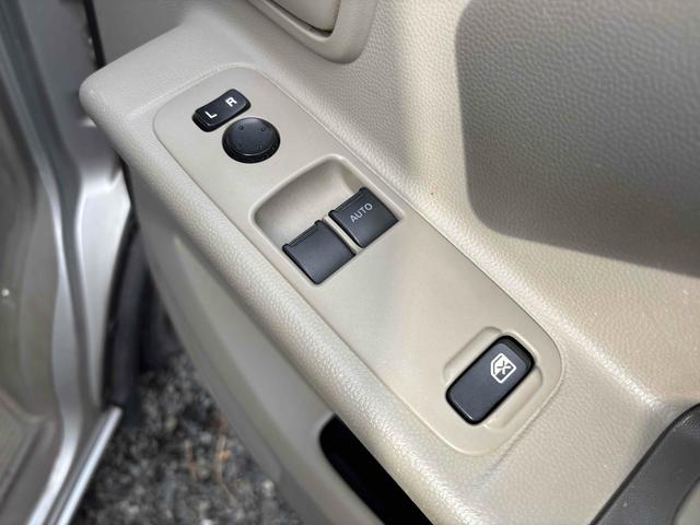 エブリイ ジョイン　ＡＴ　両側スライドドア　キーレスエントリー　盗難防止システム　ＡＢＳ　エアコン　パワーステアリング　パワーウィンドウ　運転席エアバッグ　助手席エアバッグ　ＣＤ（31枚目）