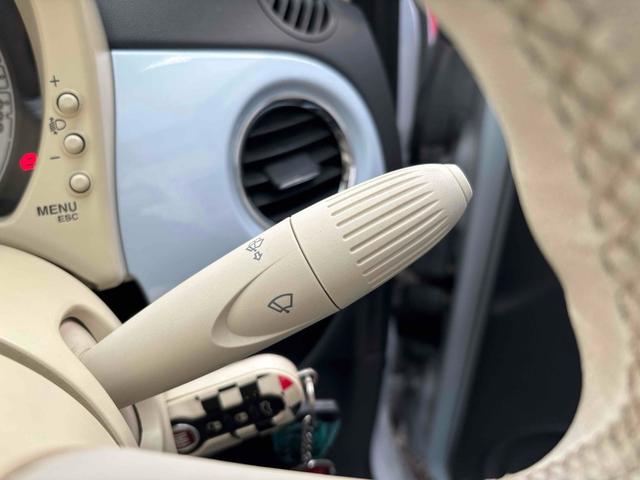 ５００Ｃ １．２　ポップ　ＥＴＣ　アルミホイール　キーレスエントリー　ＡＴ　盗難防止システム　ＡＢＳ　ＣＤ　エアコン　パワーステアリング　パワーウィンドウ（10枚目）