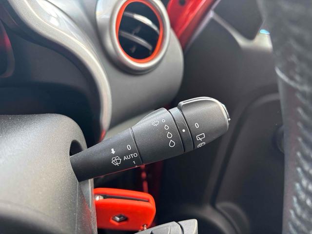 ご覧頂きまして誠に有難うございます！！是非ご来店して頂き、実際にご覧になって頂ければと思います。お客様からのご連絡をスタッフ一同、心よりお待ちしております