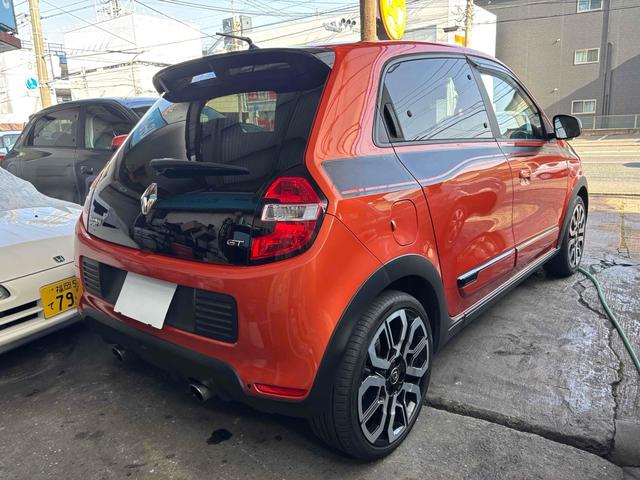 ご覧頂きまして誠に有難うございます！！是非ご来店して頂き、実際にご覧になって頂ければと思います。お客様からのご連絡をスタッフ一同、心よりお待ちしております