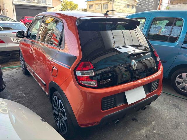 当店のお車をご覧いただきましてありがとうございます。お車についてのご質問やお見積りのご依頼、ご購入にあたってのご相談などお気軽にお問い合わせ下さい！