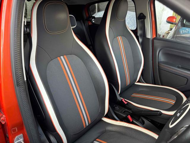 この度は当店のお車をご覧になっていただき、誠にありがとうございます。ぜひじっくりとご検討下さい。気軽にお問合せ・お見積りお待ちしております。