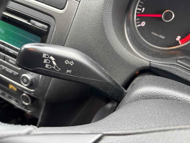 ポロ 　ＥＴＣ　ナビ　ＴＶ　クリアランスソナー　アルミホイール　キーレスエントリー　電動格納ミラー　ＡＴ　盗難防止システム　ＡＢＳ　ＥＳＣ　ＣＤ　エアコン　パワーステアリング　パワーウィンドウ（35枚目）