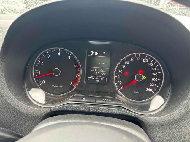 ポロ 　ＥＴＣ　ナビ　ＴＶ　クリアランスソナー　アルミホイール　キーレスエントリー　電動格納ミラー　ＡＴ　盗難防止システム　ＡＢＳ　ＥＳＣ　ＣＤ　エアコン　パワーステアリング　パワーウィンドウ（36枚目）