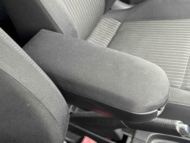 ポロ 　ＥＴＣ　ナビ　ＴＶ　クリアランスソナー　アルミホイール　キーレスエントリー　電動格納ミラー　ＡＴ　盗難防止システム　ＡＢＳ　ＥＳＣ　ＣＤ　エアコン　パワーステアリング　パワーウィンドウ（43枚目）