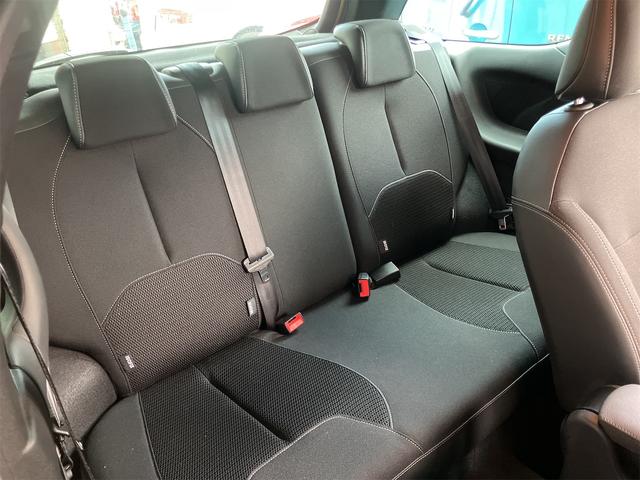 DS3 シック ETC オートクルーズコントロール アルミホイール 電動格納ミラー AT 盗難防止システム ABS ESC エアコン パワーステアリング パワーウィンドウ 運転席エアバッグ 助手席エアバッグ(37枚目)