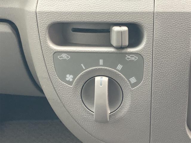 エブリイ ＰＣ　両側スライドドア　ナビ　ＴＶ　ＡＴ　盗難防止システム　ＡＢＳ　ＣＤ　ＤＶＤ再生　ＵＳＢ　Ｂｌｕｅｔｏｏｔｈ　衝突安全ボディ　エアコン　パワーステアリング　パワーウィンドウ（8枚目）