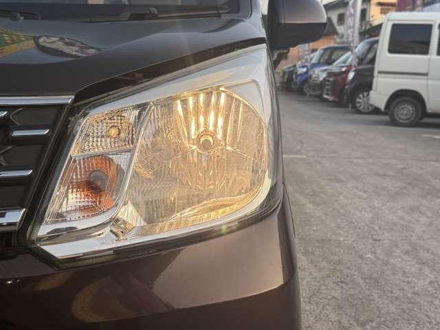 ムーヴ Ｌ　ＳＡＩＩ　禁煙車　安全装置　衝突被害軽減ブレーキ　障害物センサー　アクセル踏み間違い防止装置　盗難防止装置　社外ナビ　Ｂｌｕｅｔｏｏｔｈ　ＣＤ　ＤＶＤ　バックカメラ　アイドリングストップ　キーレス（13枚目）