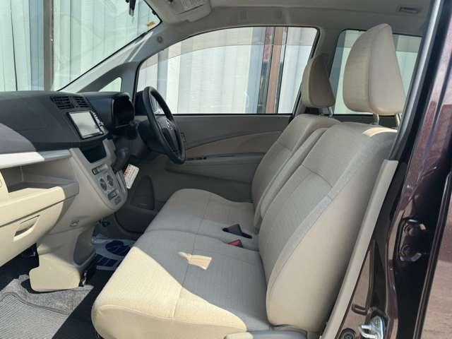 ムーヴ Ｌ　スマートセレクションＳＡ　禁煙車　安全装置　衝突被害軽減ブレーキ　横滑り防止装置　盗難防止装置　社外ナビ　フルセグＴＶ　Ｂｌｕｅｔｏｏｔｈ　ＣＤ　ＤＶＤ　　ＥＴＣ　アイドリングストップ　キーレス（23枚目）
