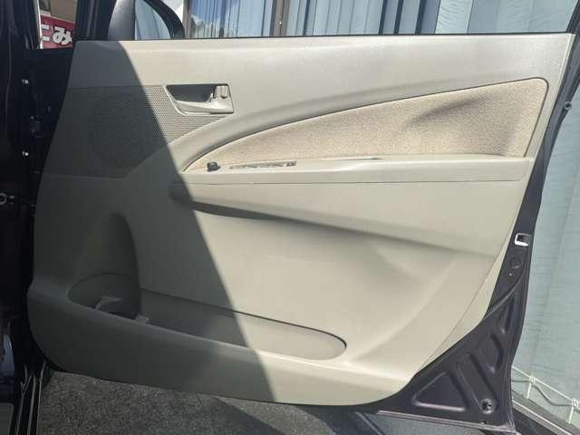 ムーヴ Ｌ　スマートセレクションＳＡ　禁煙車　安全装置　衝突被害軽減ブレーキ　横滑り防止装置　盗難防止装置　社外ナビ　フルセグＴＶ　Ｂｌｕｅｔｏｏｔｈ　ＣＤ　ＤＶＤ　　ＥＴＣ　アイドリングストップ　キーレス（34枚目）
