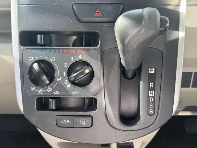 タント Ｌ　禁煙車　安全装置　アンチロックブレーキ　盗難防止装置　両側スライドドア　ＣＤオーディオ　ミュージックプレイヤー接続可　アイドリングストップ　ドライブレコーダー　キーレス（5枚目）