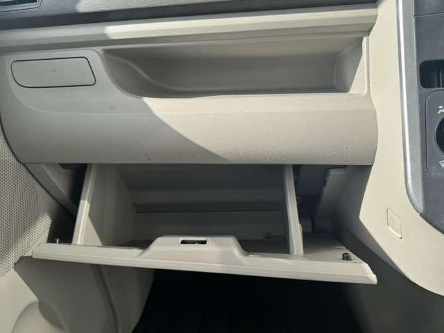 タント Ｌ　禁煙車　安全装置　アンチロックブレーキ　盗難防止装置　両側スライドドア　ＣＤオーディオ　ミュージックプレイヤー接続可　アイドリングストップ　ドライブレコーダー　キーレス（28枚目）