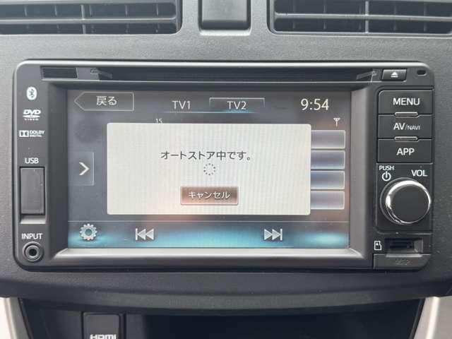 ムーヴ Ｌ　ＶＳスマートセレクションＳＡ＆ＳＮ　禁煙車　安全装置　衝突被害軽減ブレーキ　横滑り防止装置　アクセル踏み間違い防止装置　　社外ナビ　ワンセグＴＶ　Ｂｌｕｅｔｏｏｔｈ　ＣＤ　ＤＶＤ　アイドリングストップ　ＥＴＣ　バックカメラ　キーレス（8枚目）