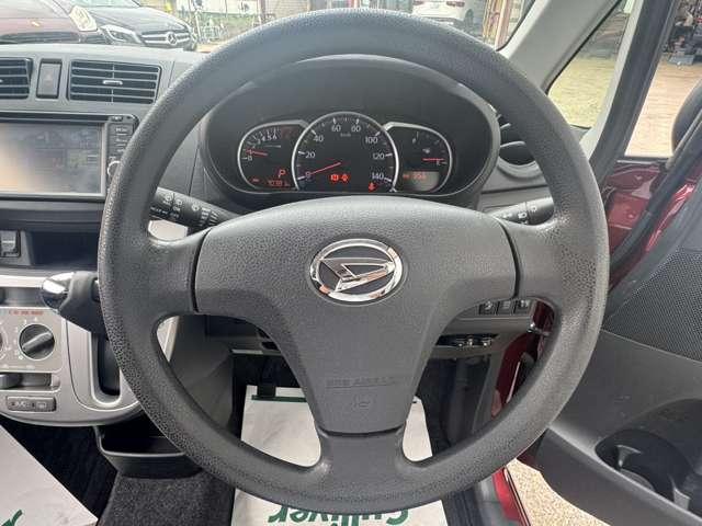 ムーヴ Ｌ　ＶＳスマートセレクションＳＡ＆ＳＮ　禁煙車　安全装置　衝突被害軽減ブレーキ　横滑り防止装置　アクセル踏み間違い防止装置　　社外ナビ　ワンセグＴＶ　Ｂｌｕｅｔｏｏｔｈ　ＣＤ　ＤＶＤ　アイドリングストップ　ＥＴＣ　バックカメラ　キーレス（11枚目）