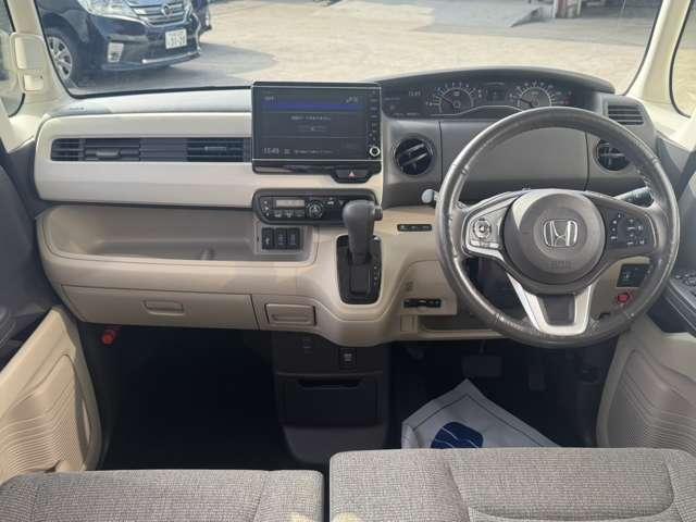 N-BOX G・Lホンダセンシング 安全装置 衝突軽減ブレーキ 横滑り防止装置 アクセル踏み間違い防止装置 純正ナビ Bluetooth接続 ETC 両側スライド片側電動ドア アイドリングストップ クルーズコントロール キーレス(2枚目)