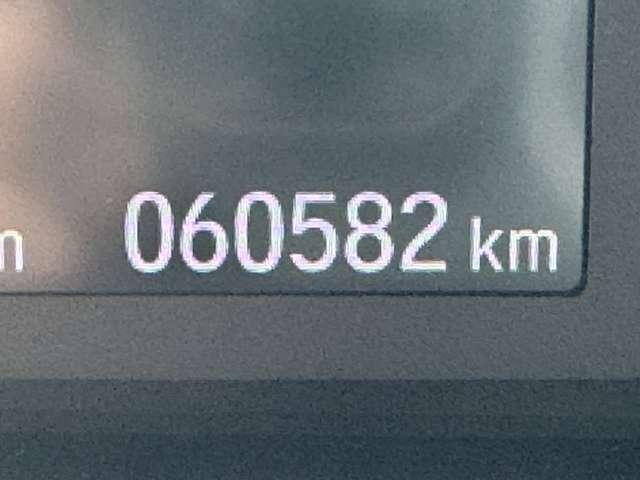 N-BOX G・Lホンダセンシング 安全装置 衝突軽減ブレーキ 横滑り防止装置 アクセル踏み間違い防止装置 純正ナビ Bluetooth接続 ETC 両側スライド片側電動ドア アイドリングストップ クルーズコントロール キーレス(4枚目)