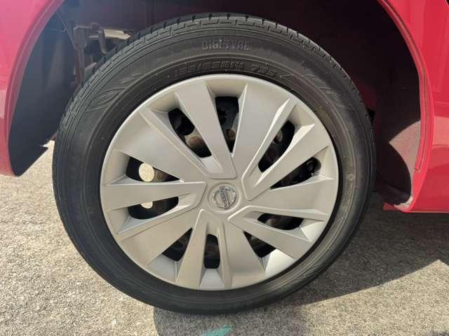 デイズ Ｘ　禁煙車　日産純正ナビ　Ｂｌｕｅｔｏｏｔｈ接続　ＣＤ　ＤＶＤ　バックカメラ　全周囲カメラ　ＥＴＣ　アイドリングストップ　キーレス　安全装置　パワーステアリング　アクセル踏み間違い防止装置　盗難防止装置（17枚目）