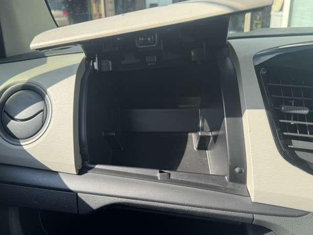 ワゴンＲ ＦＸ　禁煙車　社外ナビ　Ｂｌｕｅｔｏｏｔｈ接続　ＣＤ　ＤＶＤ　バックカメラ　アイドリングストップ　シートヒーター　キーレス　安全装置　衝突軽減ブレーキ　横滑り防止装置　盗難防止装置　パワーステアリング（34枚目）