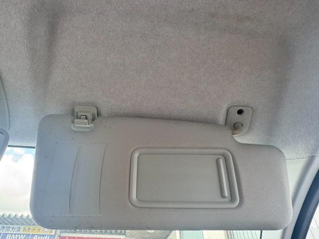 ムーヴ L 禁煙車 KENWOODカーオーディオ CD ミュージックプレイヤー接続可 アイドリングストップ キーレス 安全装置 横滑り防止装置 盗難防止装置 パワーステアリング パワーウィンドウ エアコン(26枚目)