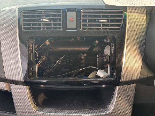 ムーヴ カスタム RSスマートセレクションSA 禁煙車 アイドリングストップ スマートキー 安全装置 衝突軽減ブレーキ 横滑り防止装置 盗難防止装置 アクセル踏み間違い防止装置 パワーステアリング パワーウィンドウ エアコン クーラー(5枚目)