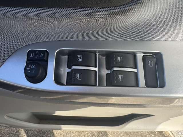 キャスト スタイルＧ　ＳＡＩＩ　禁煙車　ダイハツ純正ナビ　フルセグＴＶ　　Ｂｌｕｅｔｏｏｔｈ接続　ＣＤ　ＤＶＤ　バックカメラ　ＥＴＣ　アイドリングストップ　純正アルミ　スマートキー　衝突軽減ブレーキ　横滑り防止装置　障害物センサー（36枚目）