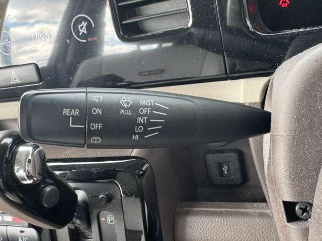 MRワゴン ウィットLS 禁煙車 純正タッチパネルCDオーディオ バックカメラ アドリングストップ 社外LEDヘッドライト 純正アルミ スマートキー 盗難防止装置 オートエアコン パワーステアリング(10枚目)