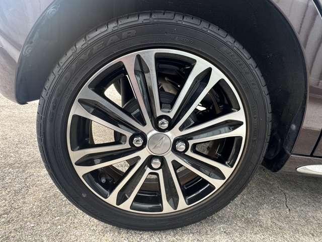 キャスト スタイルＧ　ターボ　ＳＡＩＩ　禁煙車　ダイハツ純正ＳＤナビ　フルセグＴＶ　Ｂｌｕｅｔｏｏｔｈ　ＣＤ　ＤＶＤ　バックカメラ　ＥＴＣ　アイドリングストップ　純正アルミ　ＬＥＤライト　スマートキー　衝突軽減ブレーキ　障害物センサー（17枚目）