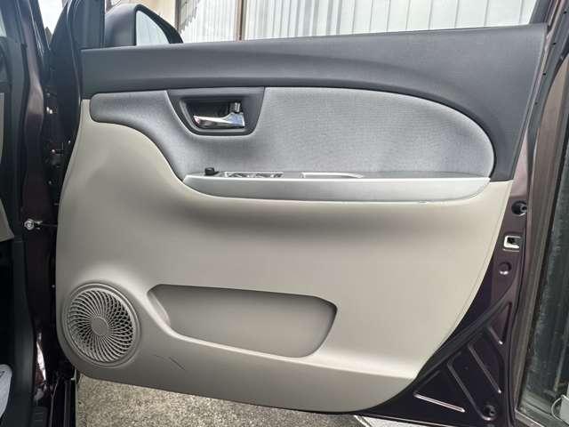 キャスト スタイルＧ　ターボ　ＳＡＩＩ　禁煙車　ダイハツ純正ＳＤナビ　フルセグＴＶ　Ｂｌｕｅｔｏｏｔｈ　ＣＤ　ＤＶＤ　バックカメラ　ＥＴＣ　アイドリングストップ　純正アルミ　ＬＥＤライト　スマートキー　衝突軽減ブレーキ　障害物センサー（34枚目）