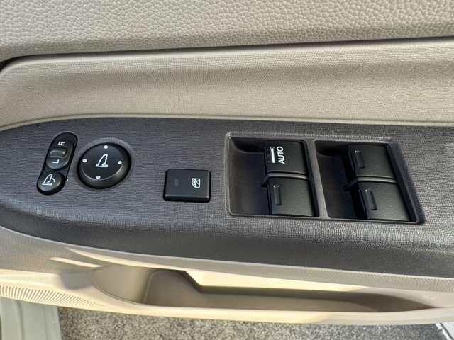 Ｎ－ＷＧＮ Ｇ　禁煙車　ＣＤプレイヤー　スリップ防止　スマートキー　電動格納ミラー　プッシュスタート　盗難防止　パワステ　パワーウインドウ　エアバック（34枚目）