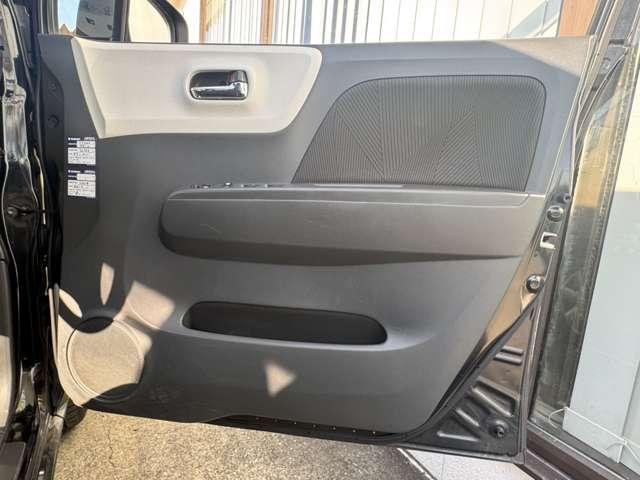 ＭＲワゴン Ｘセレクション　禁煙車　純正ＣＤタッチパネルＣＤコンボ　ＡＢＳ　Ｗエアバック　衝突安全ボディ　盗難防止　オートエアコン（33枚目）