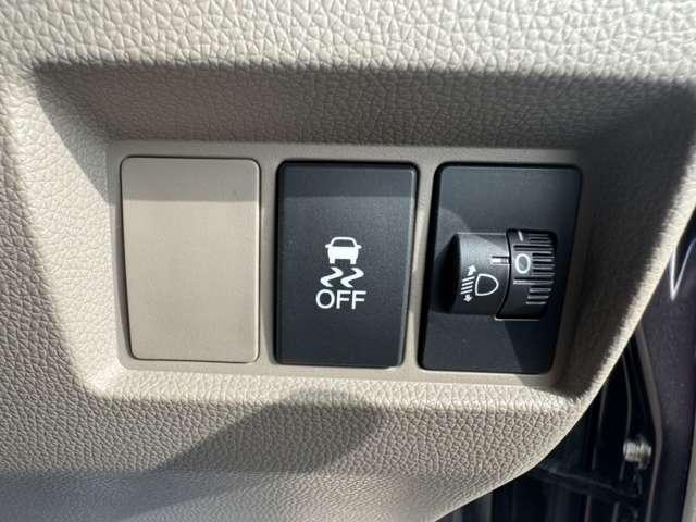 Ｎ－ＷＧＮ Ｇ　禁煙車　ナビ　ワンセグＴＶ　ＣＤ再生　ＥＴＣ　横滑り装置　スマートキー　電動格納ミラー　プッシュスタート　盗難防止装置　パワステ　パワーウィンドウ　エアバック　ベンチシート　アイドリングストップ（32枚目）