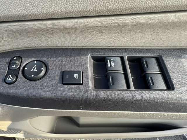 Ｎ－ＷＧＮ Ｇ　禁煙車　ナビ　ワンセグＴＶ　ＣＤ再生　ＥＴＣ　横滑り装置　スマートキー　電動格納ミラー　プッシュスタート　盗難防止装置　パワステ　パワーウィンドウ　エアバック　ベンチシート　アイドリングストップ（39枚目）