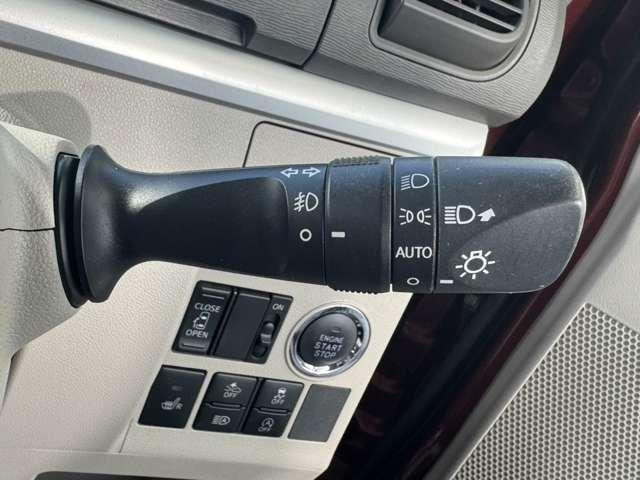 タント Ｘ　ＳＡＩＩＩ　禁煙車　Ｂｌｕｅｔｏｏｔｈ　ＤＶＤ再生　バックカメラ　衝突軽減ブレーキ　障害物センサー　横滑り防止装置　アクセル踏み間違い防止装置　レーンキープアシスト　スマートキー（12枚目）