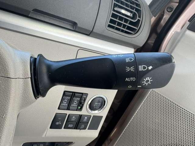 タント X ホワイトアクセントSAIII 禁煙車 純正ナビ フルセグTV Bluetooth CD DVD再生 バtクカメラ 衝突軽減ブレーキ 障害物センサー 横滑り防止装置 踏み間違い防止装置 スマートキー(12枚目)